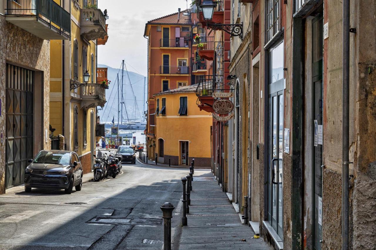 A due passi dal Porto di Santa Margherita by Wonderful Italy Santa Margherita Ligure Esterno foto